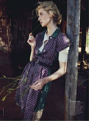 Elizabeth Debicki by Will Davidson for Vogue Australia December 2012